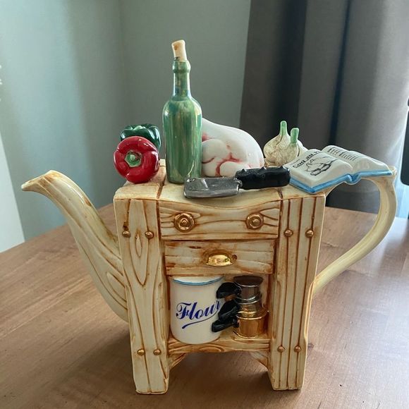 Unique decorative teapot